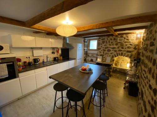 Le Puy-en-Velay Bed & Breakfast | Le gîte du Bessat