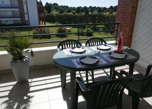 Pornic Apartment | Le Green Set