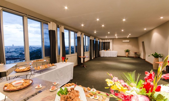 Antananarivo Avaradrano Hotel | Le Louvre Hôtel & Spa
