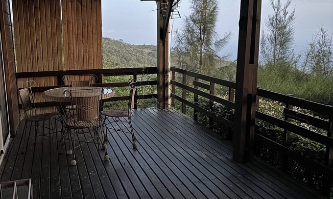 Les Avirons Ski Chalet | Le NID chalet classė 3* between sea and mountains