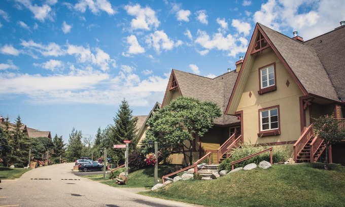 Mont-Tremblant Apartment | Le Plateau by Rendez-Vous Mont-Tremblant