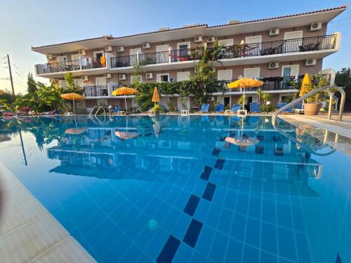 Agrilia Apartment | Lecini Studios with Pool, by ZanteWize