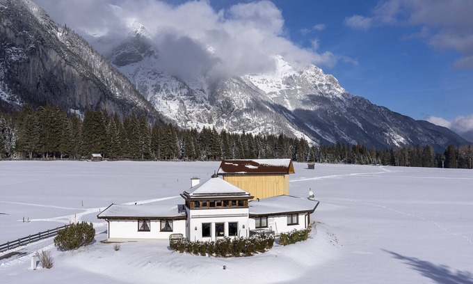 Leutasch House | Lehner Castle