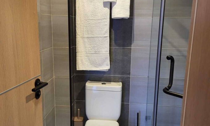 Thompson Estate Apartment | leo residence