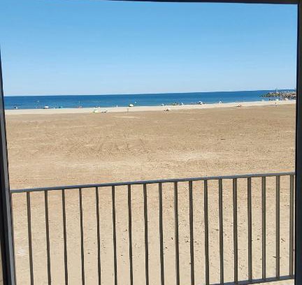 Fleury Apartment | Les Corsaires direct plage près du port