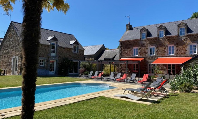 Pleudihen-sur-Rance Bed & Breakfast | Les Hervelines