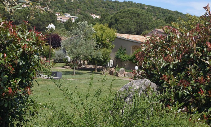 Santa Giulia House | Les Jardins De Santa Giulia - Charmante chambre d'hôte