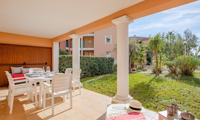 Les Issambres Apartment | Les Rivages des Issambres by Interhome