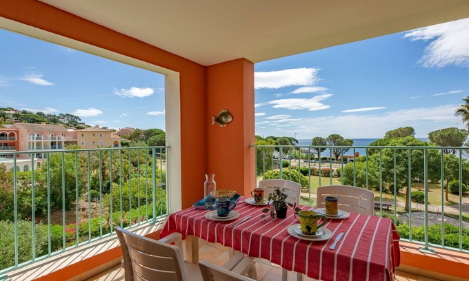 Les Issambres Apartment | Les Rivages des Issambres by Interhome