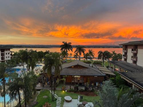 Smin Resort | Life Resort beira lago próx a esplanada