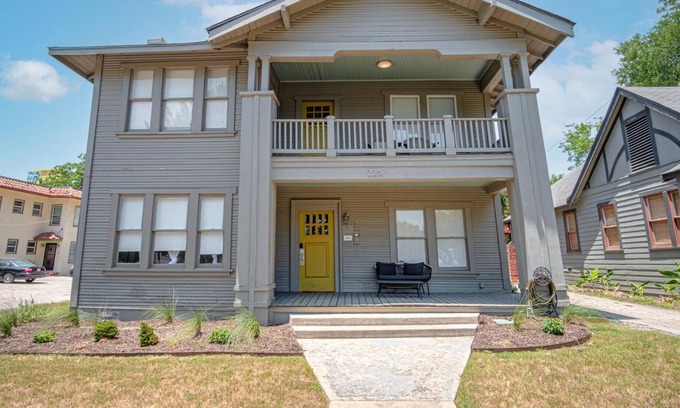 Westfort Apartment | Lil Pinky Family Friendly With New Washer and Dryer