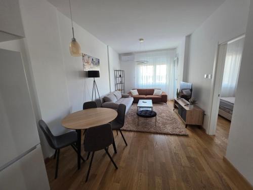 Novi Sad Apartment | Liman 5 Riverside 109 with Free Private Parking