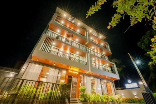 Negombo Hotel | Limeshine - Airport Transit Hotels & Residences