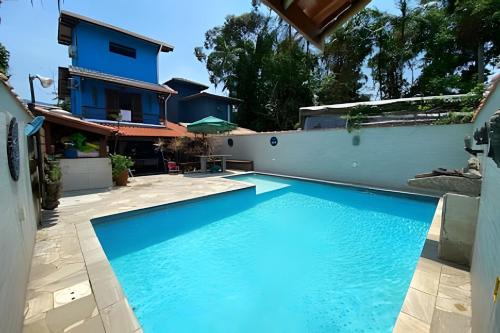 Camburi House | Linda Casa Piscina no Sertão de Cambury - SP (2)