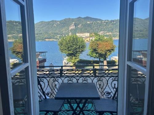 Orta San Giulio Apartment | LISOLA Appartamento con vista lago