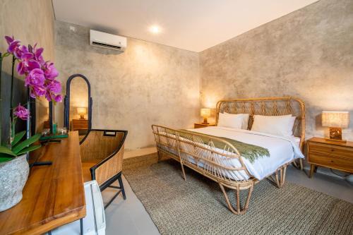 Berawa House | Little Boutique Hotel 108- 30m from beach