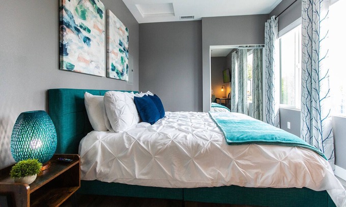 University Heights Apartment | Live Like a Local - Walk to Dining, Shops & Park