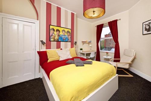 Liverpool Apartment | Liverpool City Stays - The Beatles Theme House - Penny Lane DD1