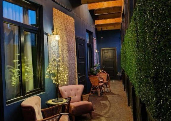 Chugureti Hotel | Local Hotel