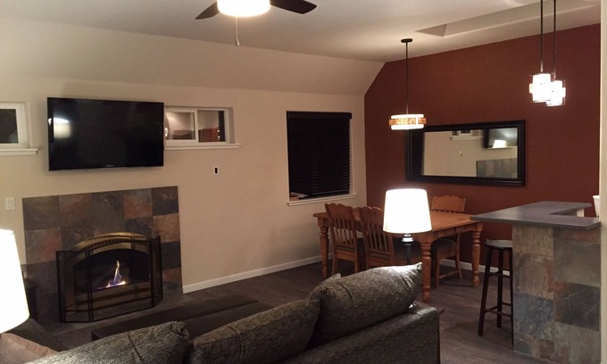 Old Bend House | Location! Historical District Downtown - Walk everywhere, new 4 Bedroom, 3 Bath