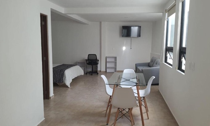 Huixquilucan Apartment | Loes departamentos & suites