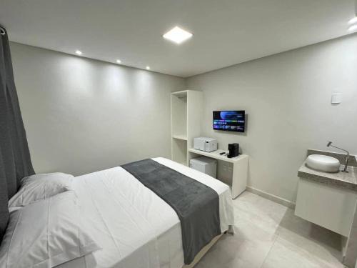Muquicaba Apartment | Loft 305A com Ar Condicionado no Bairro Muquiçaba, bem localizado para negócios e fácil acesso para todas as praias e montanhas da cidade - sem vaga de garagem