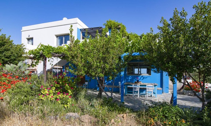 Achlada Apartment | Loft Atelier Apartment Heraklion