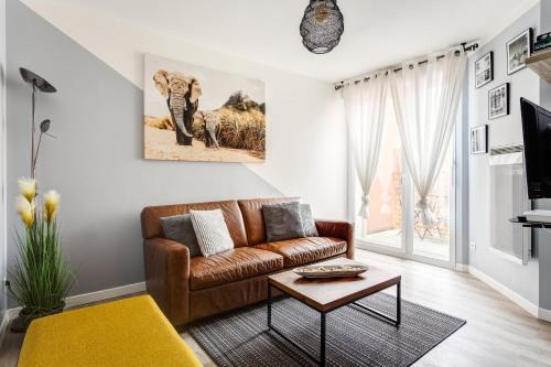 Argenteuil Apartment | Logement raffiné, parfait pour courts ou longs séjours