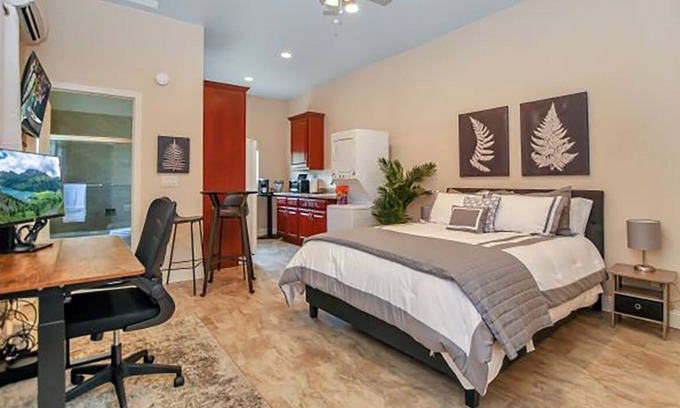Pleasant Hill Apartment | Longer Stays 20 mins from Oakland & Berkeley & Vallejo