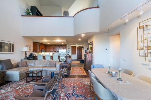Mountain Village House | Lorian on the Slopes