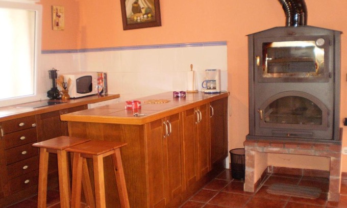 Fuentiduena House | Los Olmos Holiday Home