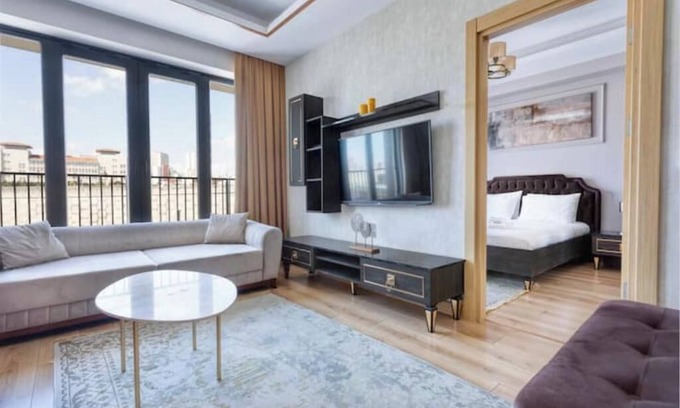 Basaksehir Apartment | Lotus - Luxurious 1BR Apt w/ Stunning View & Gym
