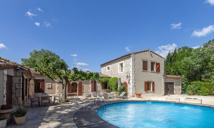 St.-Remy-de-Provence Ski Chalet | Lou Recate - on walking distance from Saint Remy de Provence !