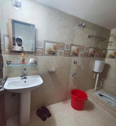 Dhaka Apartment | Lovely 2 Bed apartment in Nikunja 2, 5 Mins drive from Dhaka ShahJalal Airport
