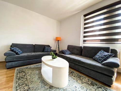 Matiçan Apartment | Lovely 2-BR apartment in Prishtina City Center