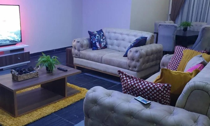 Ofin House | Lovely 3-bed House in Lekki , Terrace , ac ,wifi