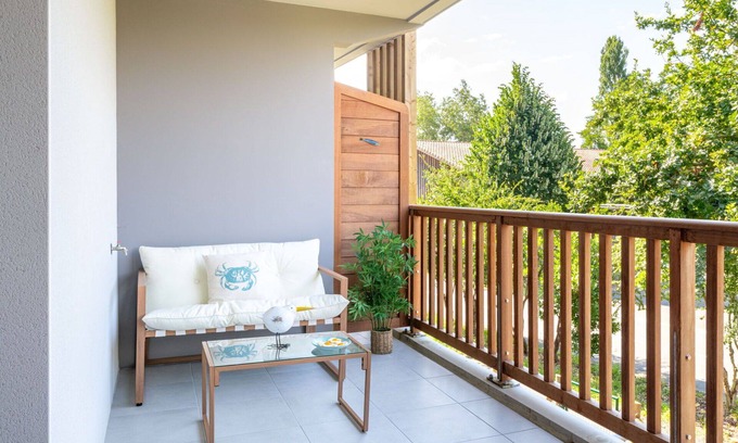 Lit-et-Mixe Apartment | Lovely apartment for 4 people with A/C, WIFI, TV, balcony and pets allowed