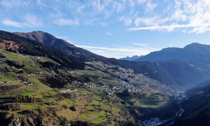 Landeck Apartment | Lovely apartment for 4 people with WIFI, TV, balcony and pets allowed