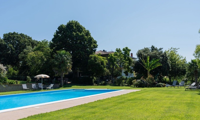 Bolsena Villa | Lovely apartment in villa for 6 guests with WIFI, pool, TV, terrace and parking