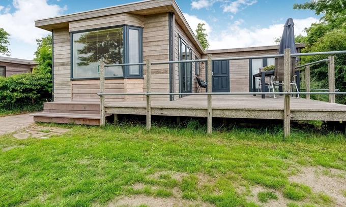Anjum Ski Chalet | Lovely Chalet near the Lauwersmeer Lake