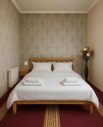 Sheki House | Lovely family, Spacious room, City Center apartmen
