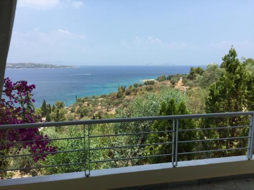 Spetses Apartment | Lovely Flat With Amazing View