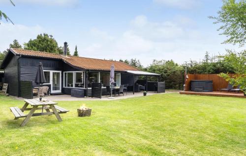Hou House | Lovely Home In Hals With Wifi