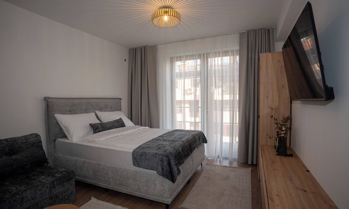 Old Town Apartment | Lovely hotel suites with AC in Sarajevo Old Town