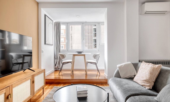 Ibiza Apartment | Lovely Ibiza 1BR w/Doorman nr El Retiro Park, by Blueground