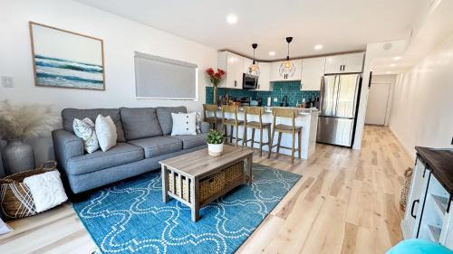 Midtown Ocean City Apartment | Lovely Turnkey Ocean Block Condo in Ocean City