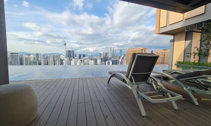Pudu Apartment | Lucentia Residence World Class Facility
