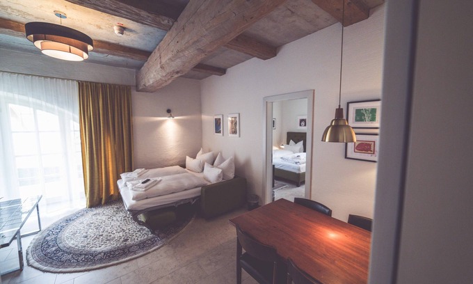 Regensburg Hotel | Luis Stadl