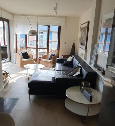 Panticosa Apartment | Luminoso y moderno dúplex familiar