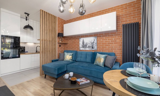 Krowodrza Apartment | Lux Krakow Apartment by Renters Prestige